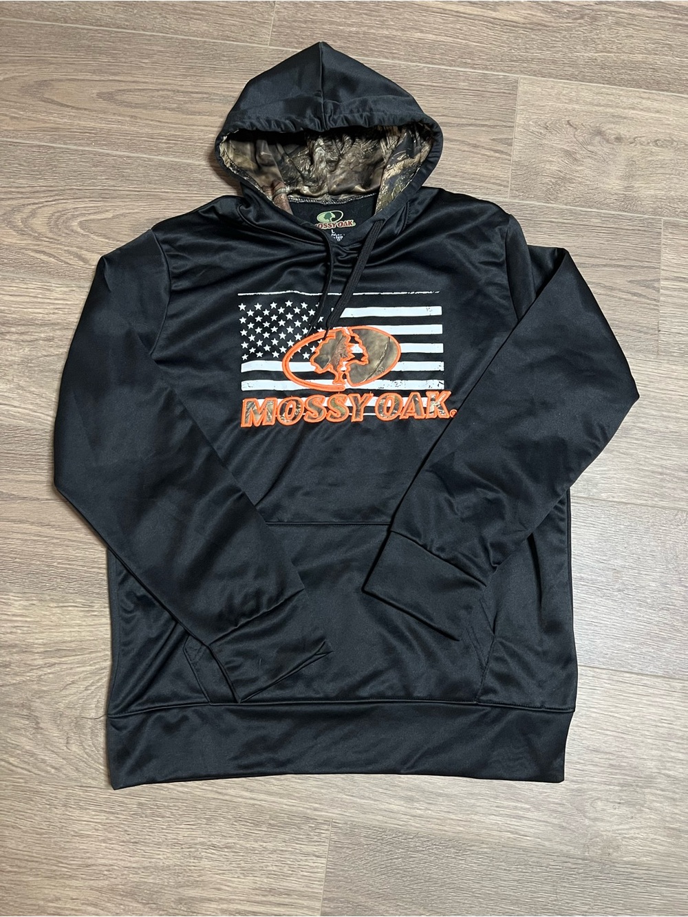Mossy Oak Black Hoodie with Camo-Lined Hood and Logo
